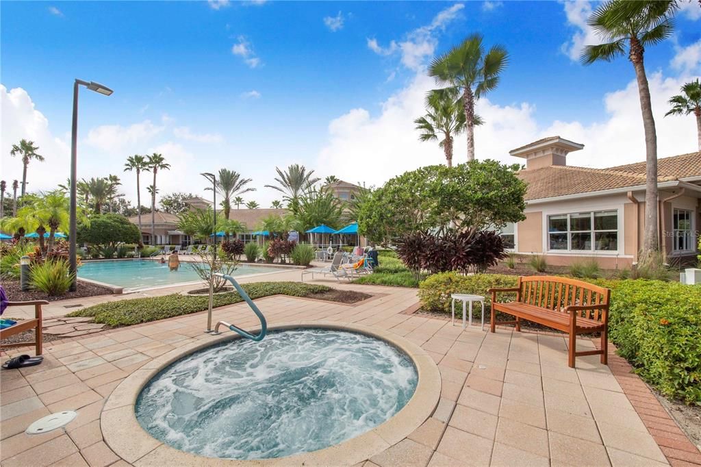 На продажу: $250,000 (2 спален, 2 ванн, 1435 Квадратных фут)