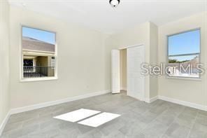 For Rent: $2,700 (5 beds, 3 baths, 2283 Square Feet)