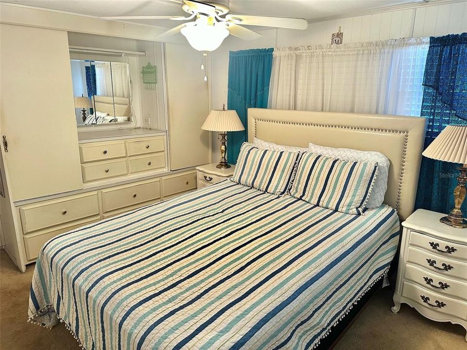 На продажу: $59,900 (1 спален, 1 ванн, 705 Квадратных фут)
