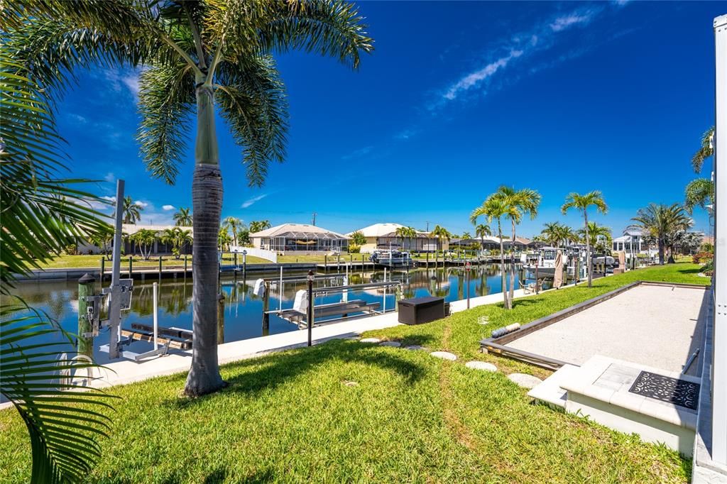 Active With Contract: $849,000 (3 beds, 2 baths, 1884 Square Feet)