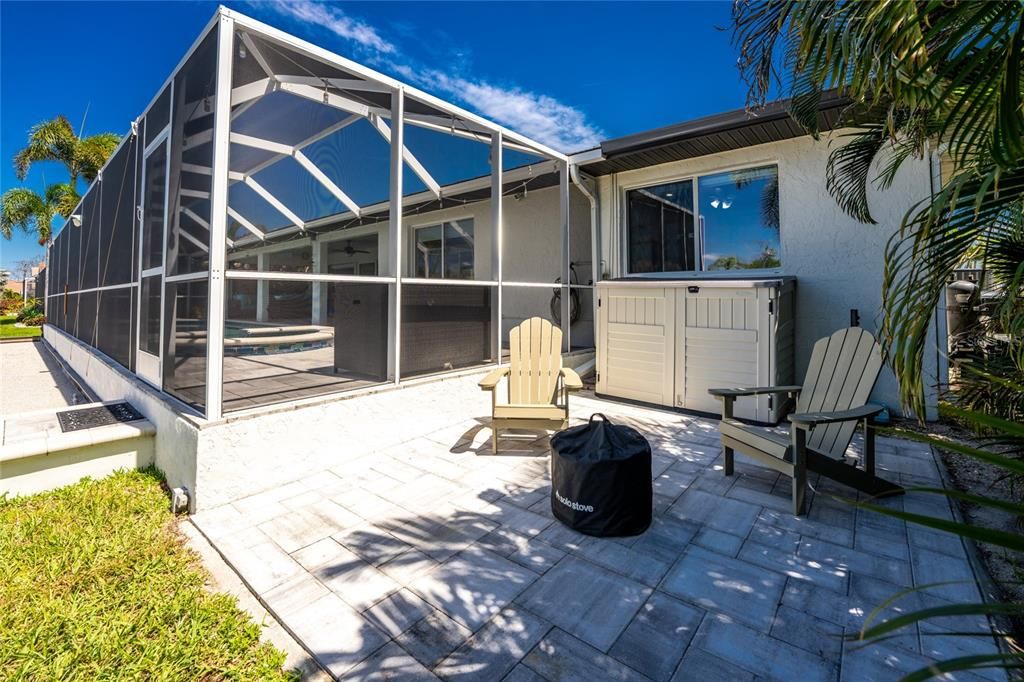 Active With Contract: $849,000 (3 beds, 2 baths, 1884 Square Feet)