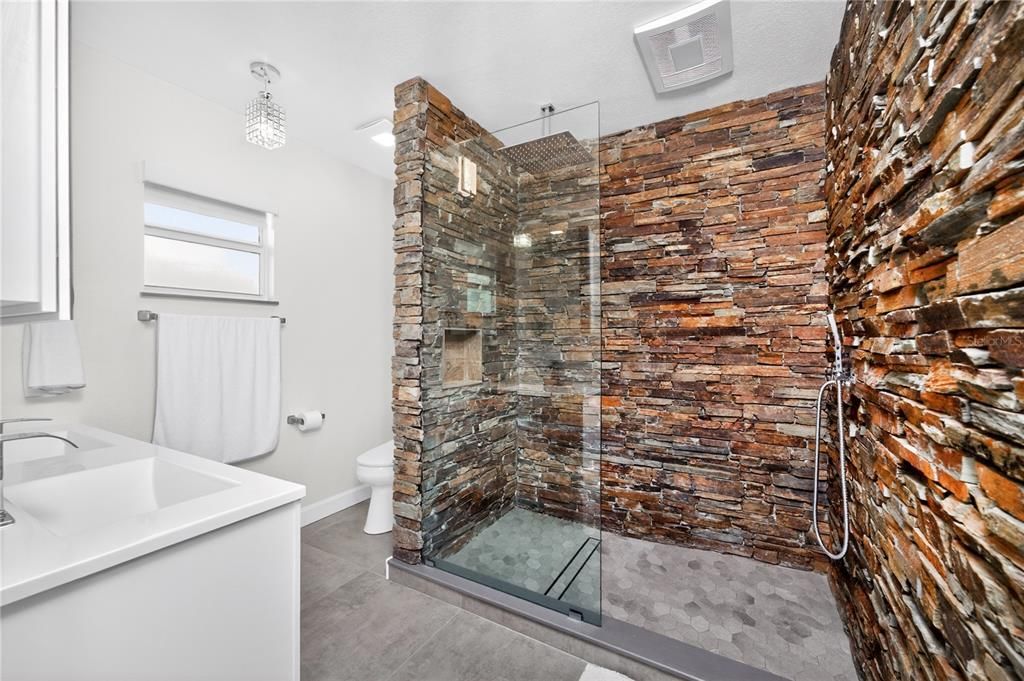 Active With Contract: $849,000 (3 beds, 2 baths, 1884 Square Feet)