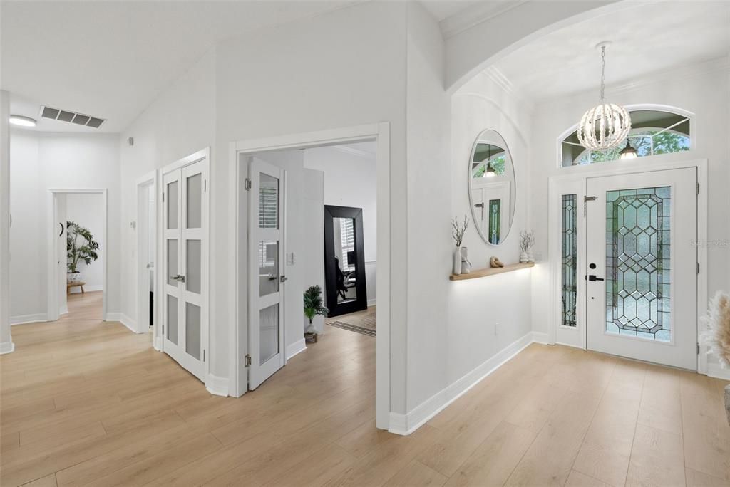 Active With Contract: $675,000 (5 beds, 3 baths, 2594 Square Feet)