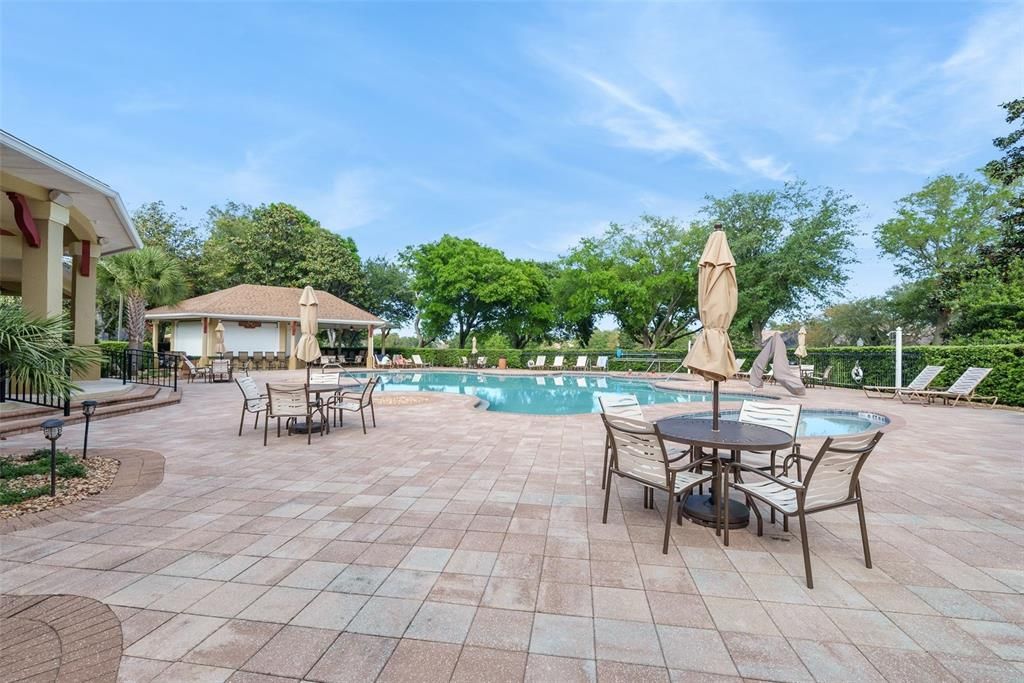 Active With Contract: $675,000 (5 beds, 3 baths, 2594 Square Feet)