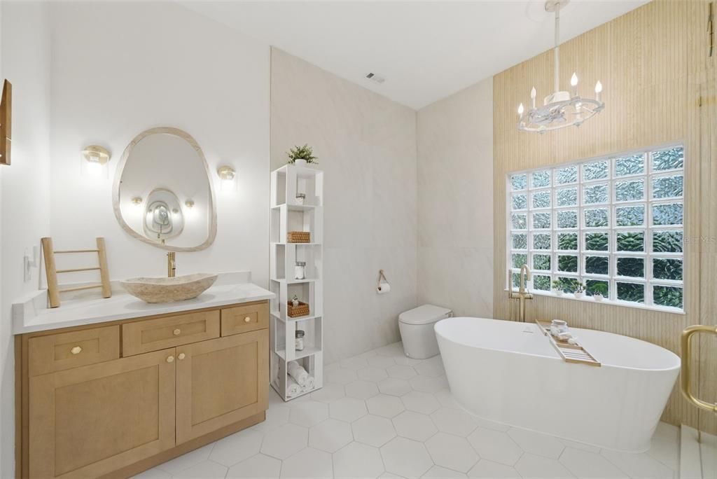 Active With Contract: $675,000 (5 beds, 3 baths, 2594 Square Feet)