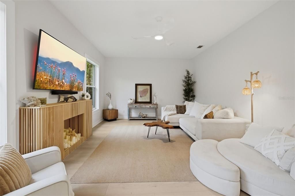 Active With Contract: $675,000 (5 beds, 3 baths, 2594 Square Feet)
