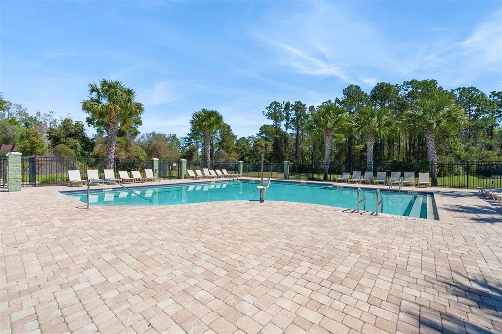 На продажу: $319,700 (3 спален, 2 ванн, 1397 Квадратных фут)