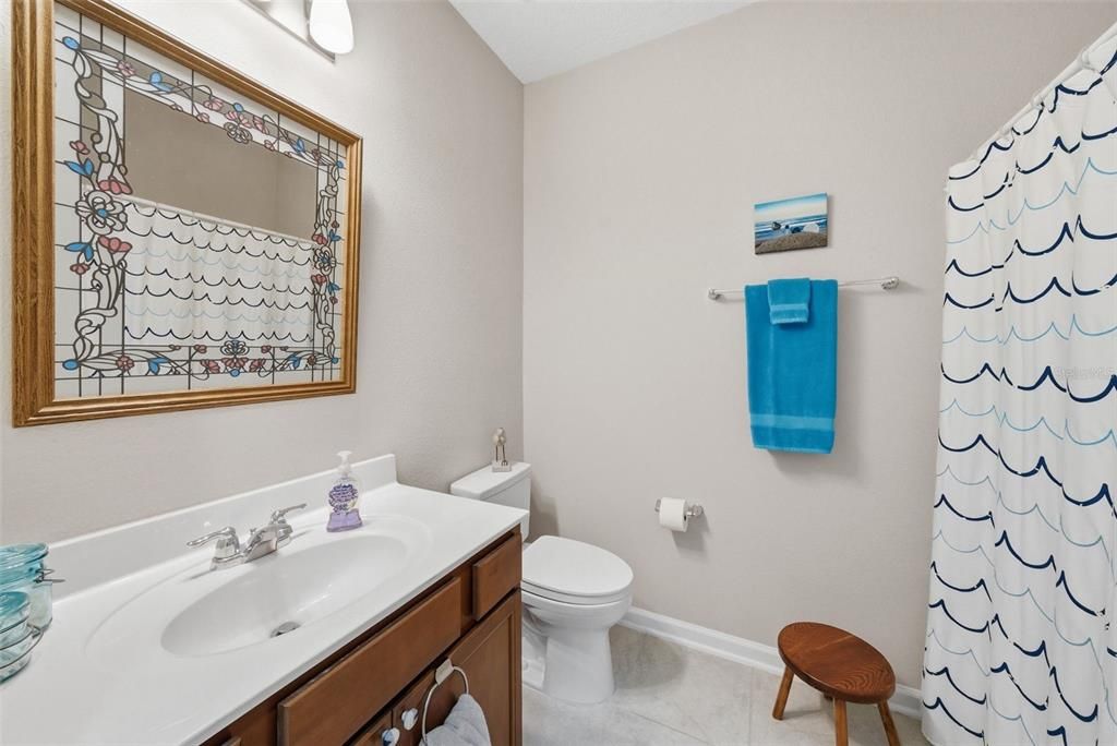 На продажу: $319,700 (3 спален, 2 ванн, 1397 Квадратных фут)