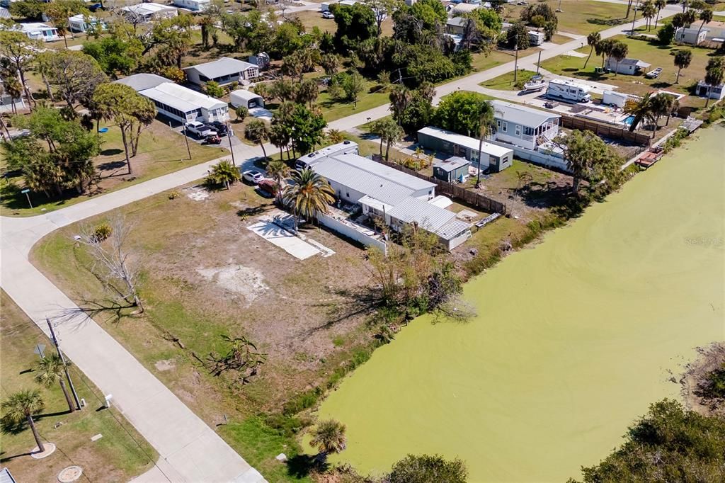 На продажу: $68,495 (0.22 acres)