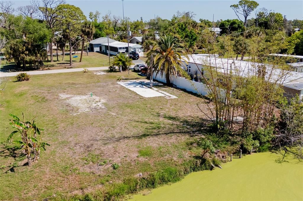 На продажу: $68,495 (0.22 acres)