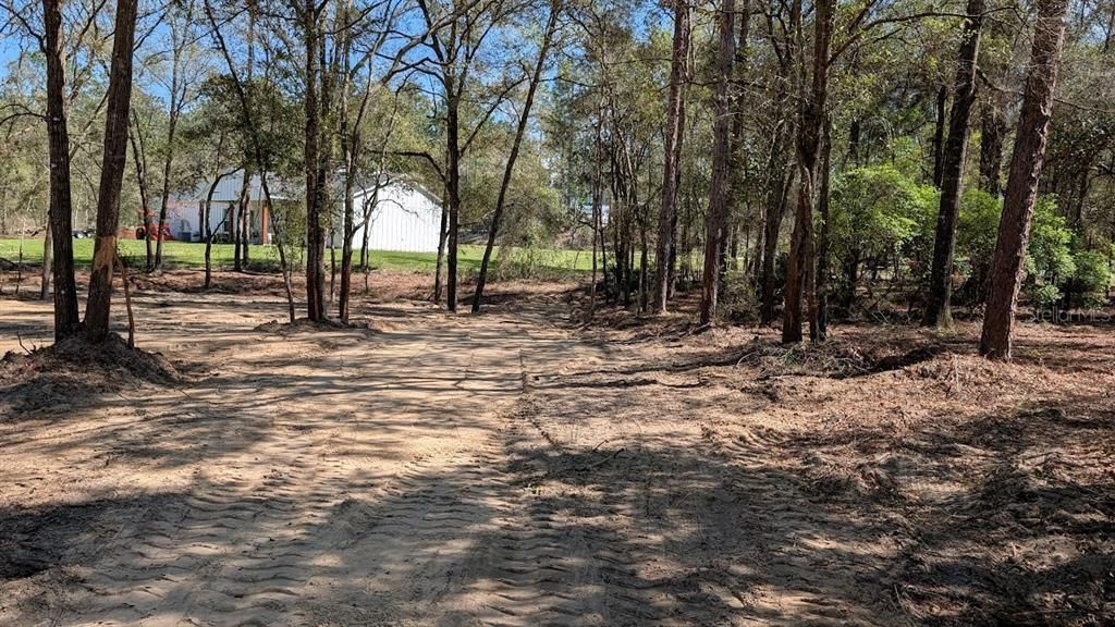 На продажу: $99,000 (1.14 acres)