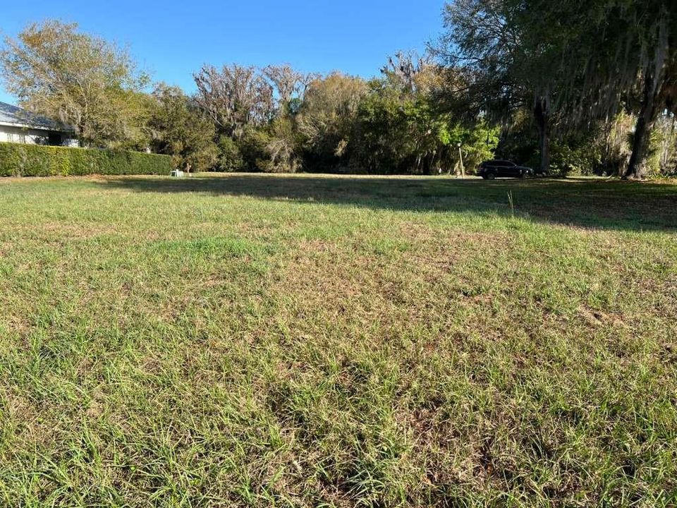 На продажу: $59,000 (0.23 acres)