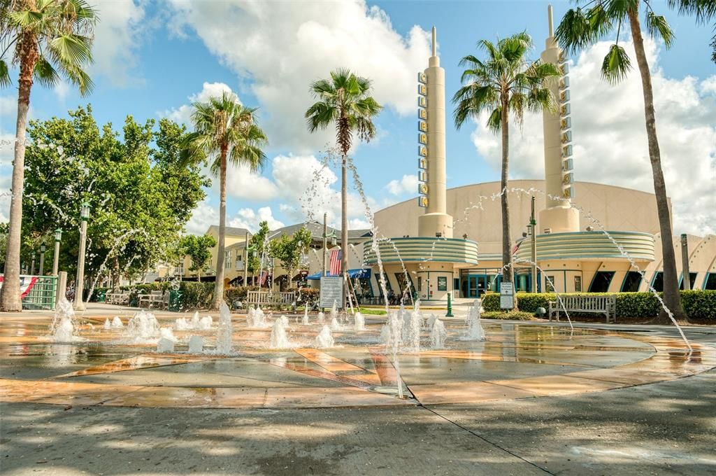 For Sale: $335,000 (1 beds, 1 baths, 830 Square Feet)