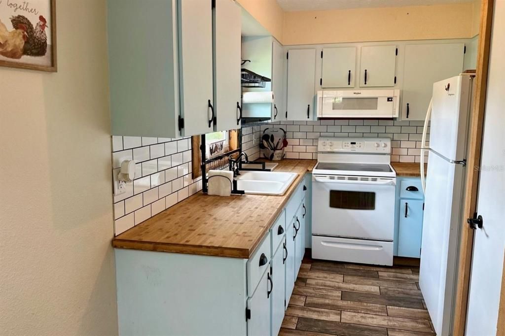 En Venta: $1,799,000 (8 camas, 4 baños, 4450 Pies cuadrados)