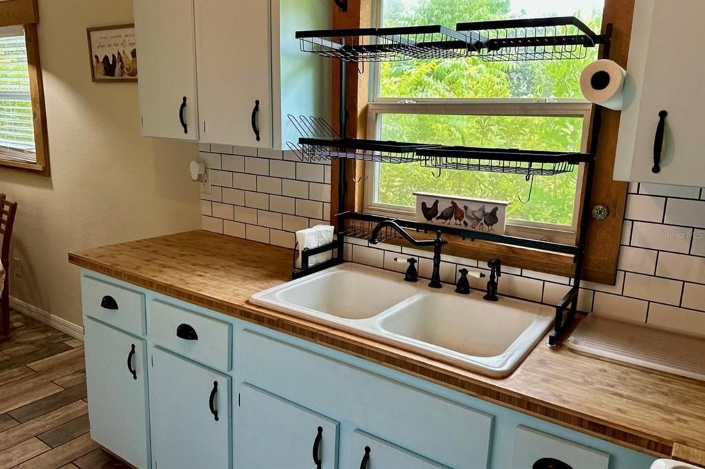 En Venta: $1,799,000 (8 camas, 4 baños, 4450 Pies cuadrados)