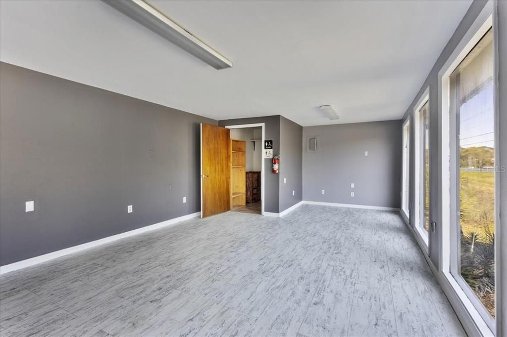En Venta: $94,000 (0 camas, 0 baños, 560 Pies cuadrados)