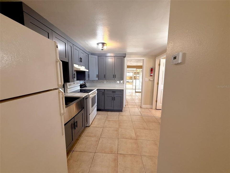 En Venta: $419,000 (4 camas, 0 baños, 1224 Pies cuadrados)