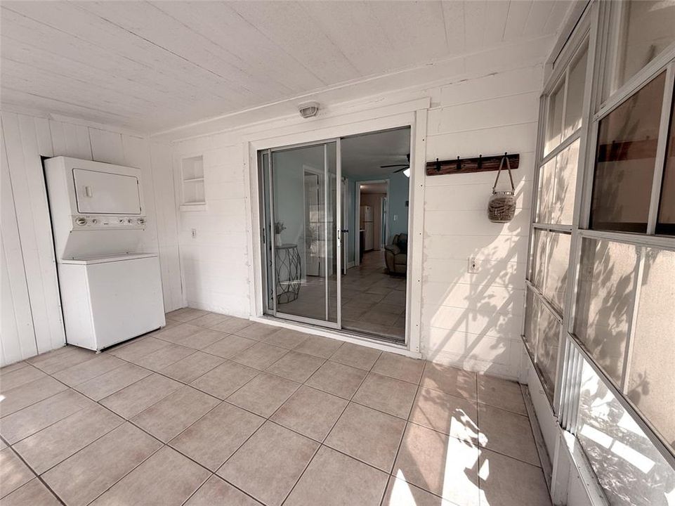 En Venta: $419,000 (4 camas, 0 baños, 1224 Pies cuadrados)