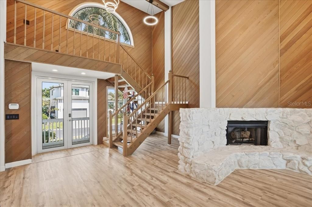 For Sale: $1,950,000 (5 beds, 3 baths, 3391 Square Feet)