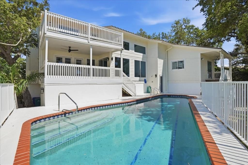 For Sale: $1,950,000 (5 beds, 3 baths, 3391 Square Feet)