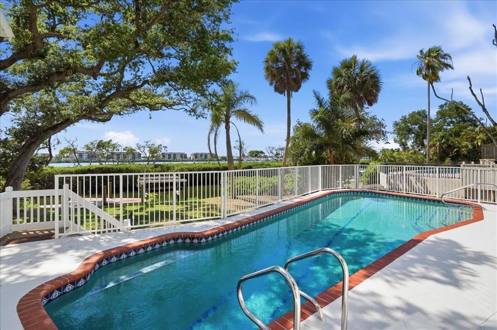 For Sale: $1,950,000 (5 beds, 3 baths, 3391 Square Feet)