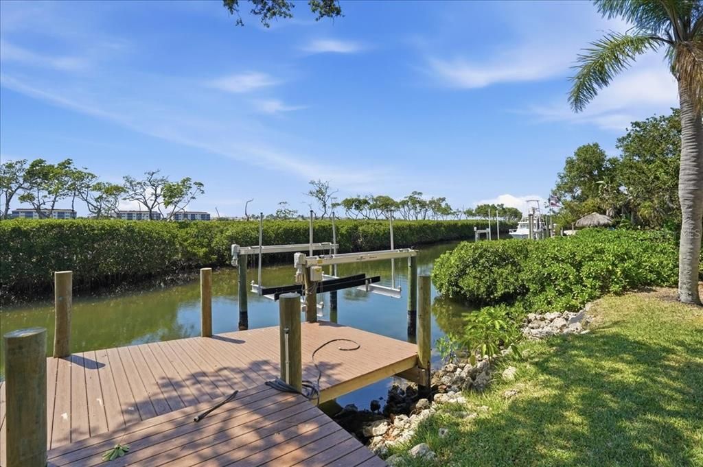 For Sale: $1,950,000 (5 beds, 3 baths, 3391 Square Feet)