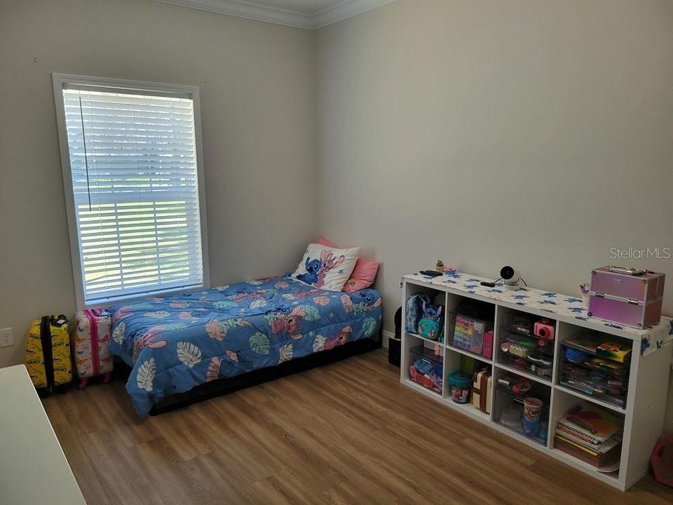 En Venta: $1,200,000 (3 camas, 2 baños, 1920 Pies cuadrados)