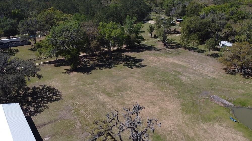 En Venta: $1,200,000 (3 camas, 2 baños, 1920 Pies cuadrados)