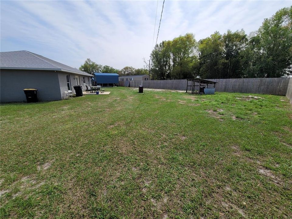 For Sale: $370,000 (4 beds, 2 baths, 1301 Square Feet)