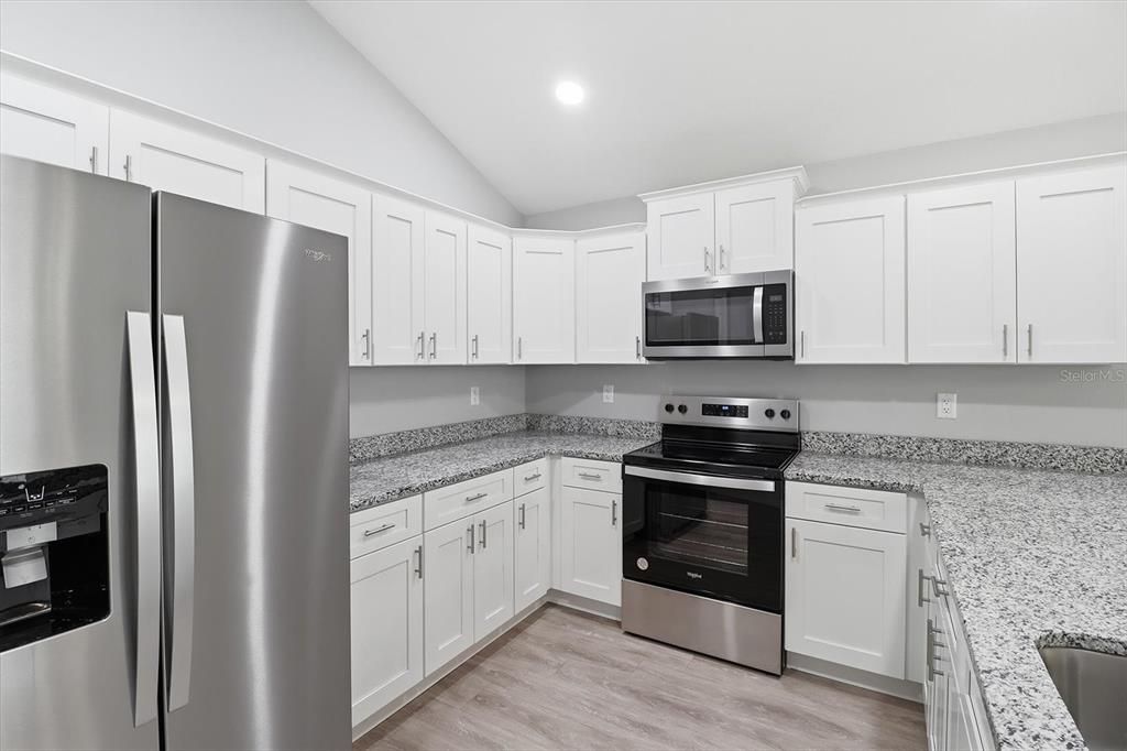 En Venta: $495,000 (3 camas, 2 baños, 2658 Pies cuadrados)