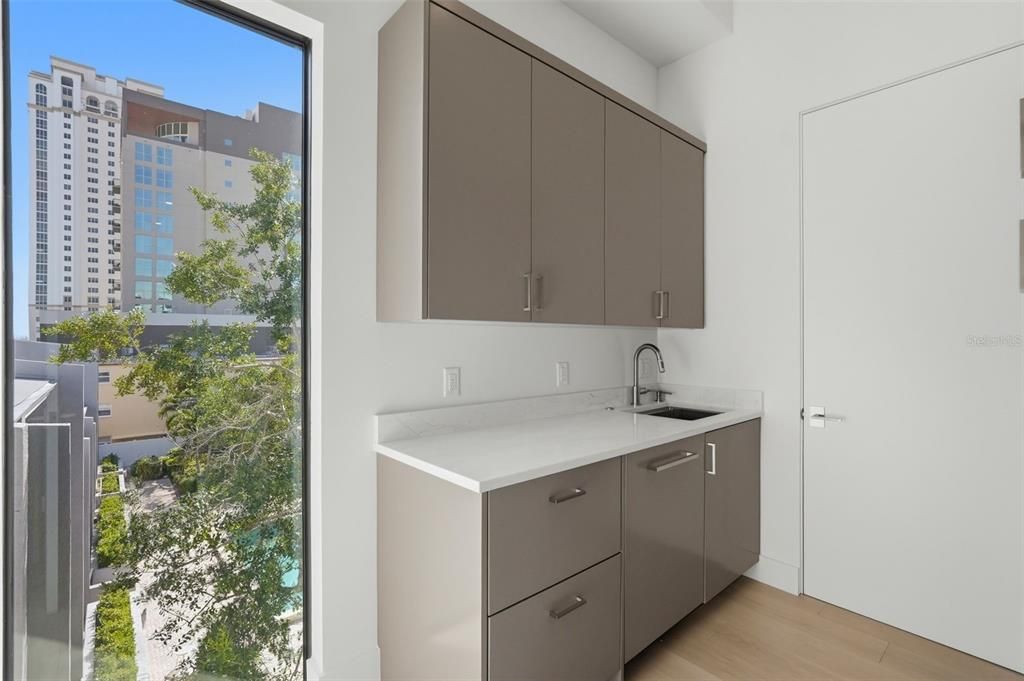 На продажу: $3,495,000 (3 спален, 4 ванн, 3861 Квадратных фут)