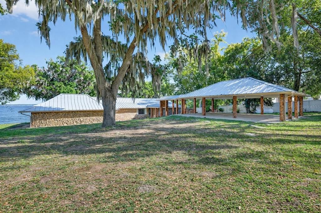 For Sale: $1,799,900 (4 beds, 4 baths, 3661 Square Feet)