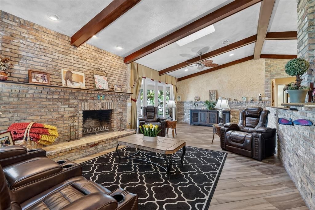 For Sale: $1,799,900 (4 beds, 4 baths, 3661 Square Feet)
