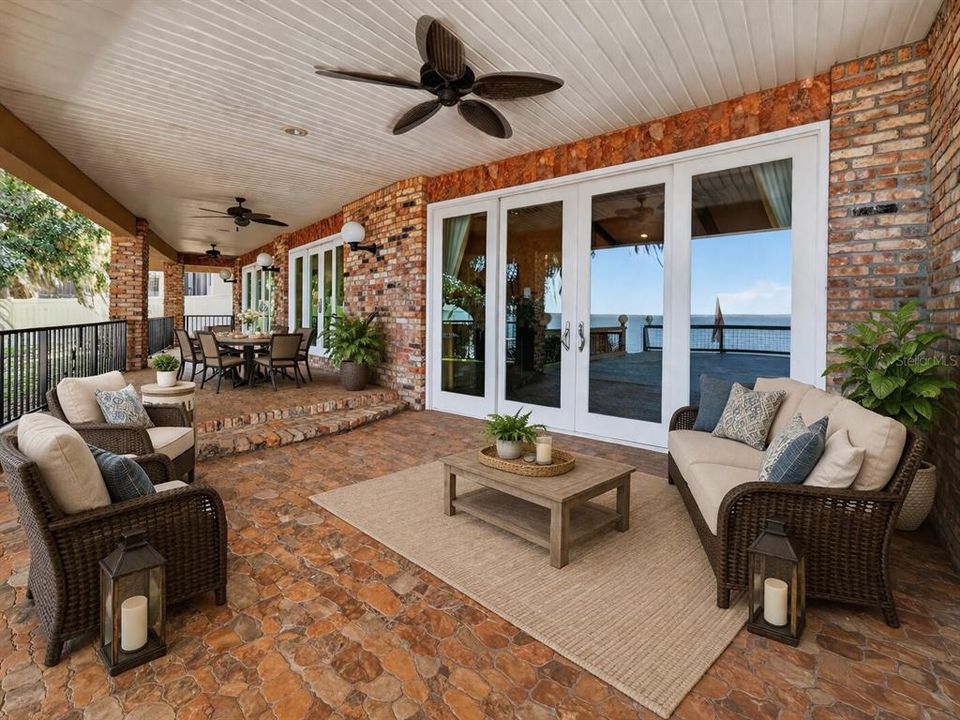For Sale: $1,799,900 (4 beds, 4 baths, 3661 Square Feet)