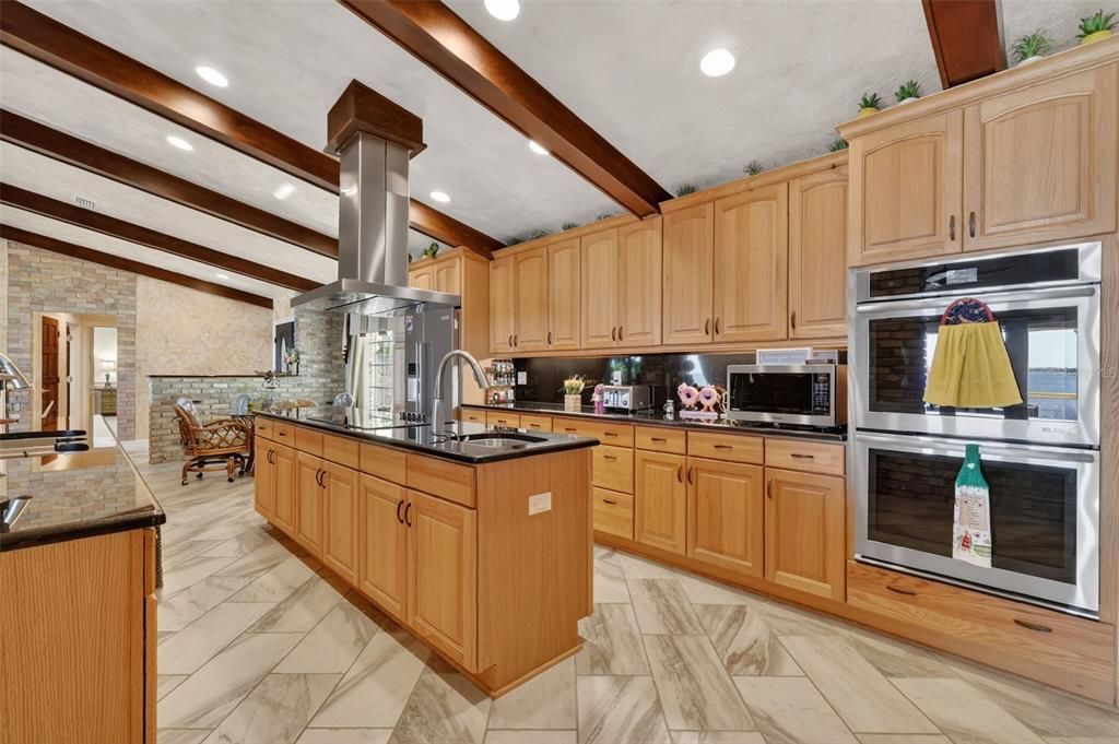 For Sale: $1,799,900 (4 beds, 4 baths, 3661 Square Feet)