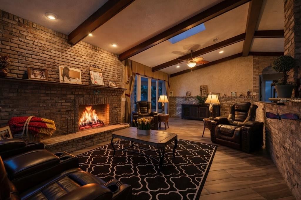 For Sale: $1,799,900 (4 beds, 4 baths, 3661 Square Feet)