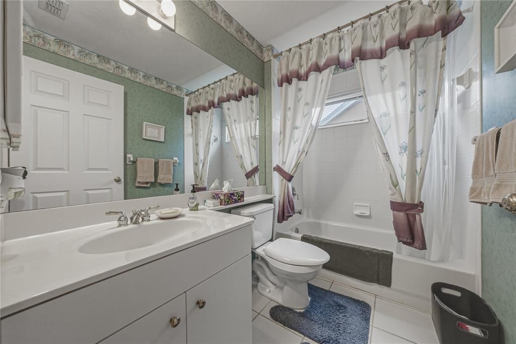 For Sale: $289,000 (3 beds, 2 baths, 1450 Square Feet)