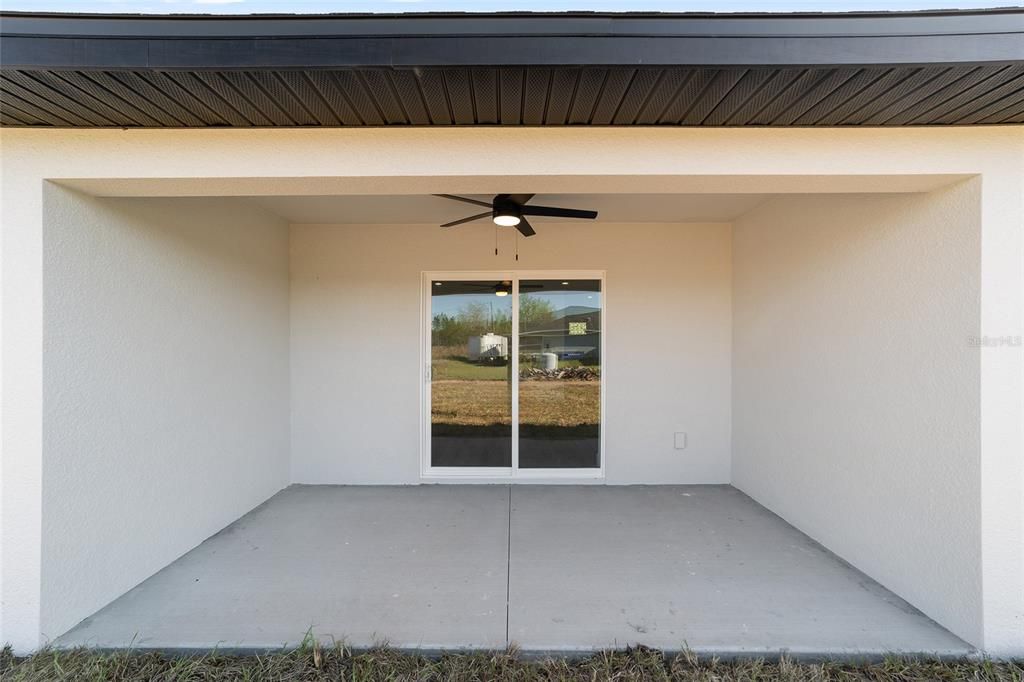 For Sale: $304,900 (4 beds, 2 baths, 1732 Square Feet)