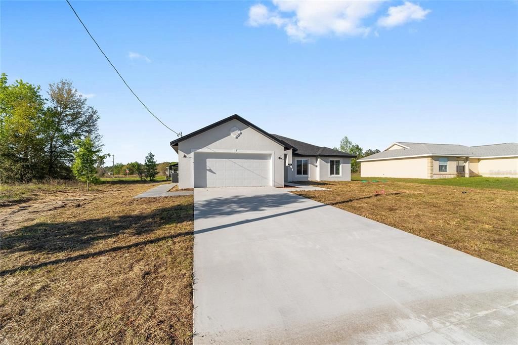 For Sale: $304,900 (4 beds, 2 baths, 1732 Square Feet)