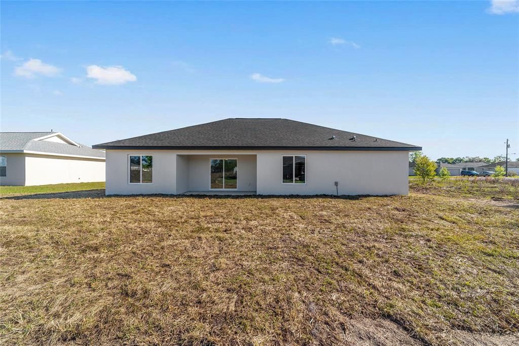 For Sale: $304,900 (4 beds, 2 baths, 1732 Square Feet)