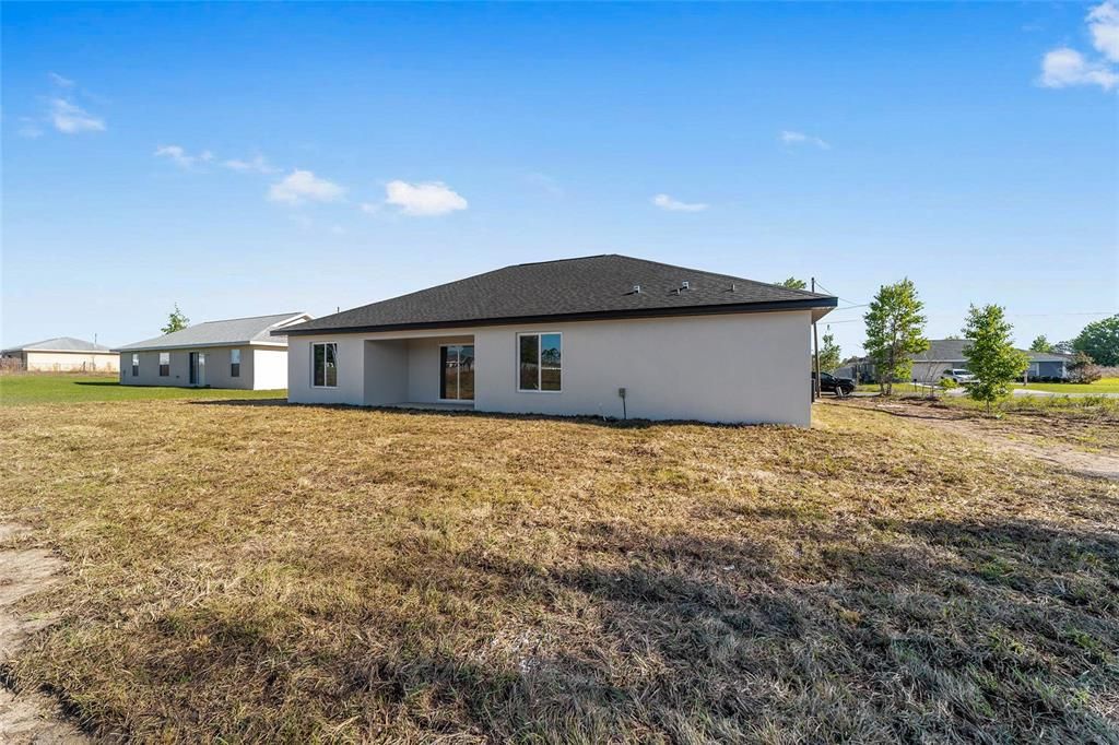 For Sale: $304,900 (4 beds, 2 baths, 1732 Square Feet)