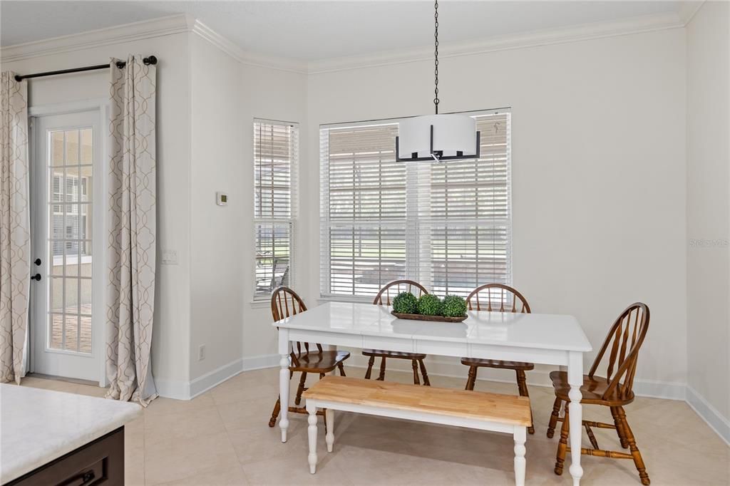 Active With Contract: $945,000 (5 beds, 4 baths, 3226 Square Feet)