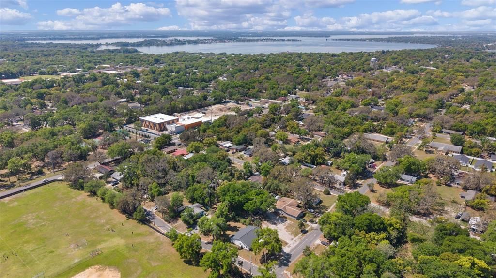 Active With Contract: $384,900 (4 beds, 2 baths, 2252 Square Feet)