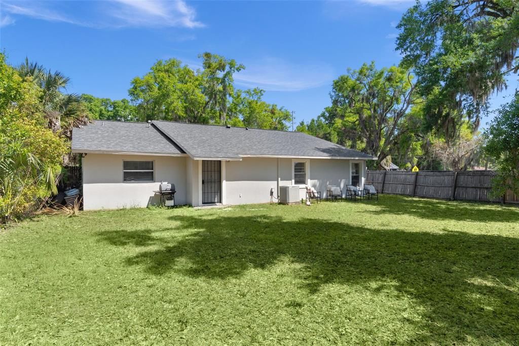 Active With Contract: $384,900 (4 beds, 2 baths, 2252 Square Feet)