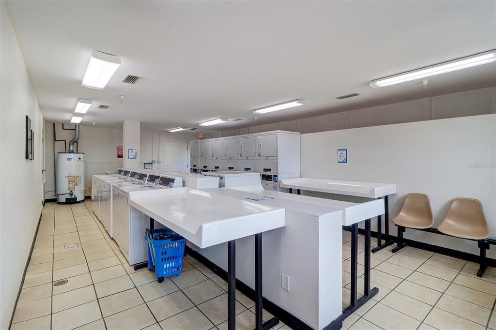 Activo con contrato: $1,850 (2 camas, 2 baños, 1018 Pies cuadrados)
