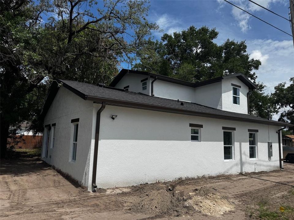 For Sale: $399,000 (3 beds, 2 baths, 1500 Square Feet)