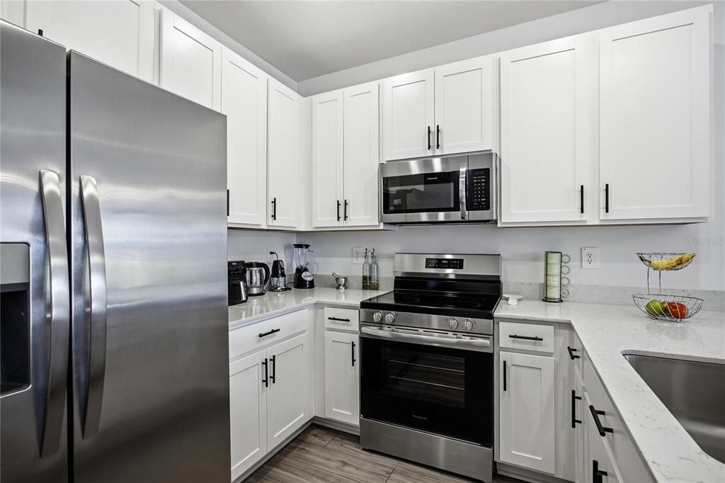 For Sale: $242,500 (3 beds, 2 baths, 1828 Square Feet)