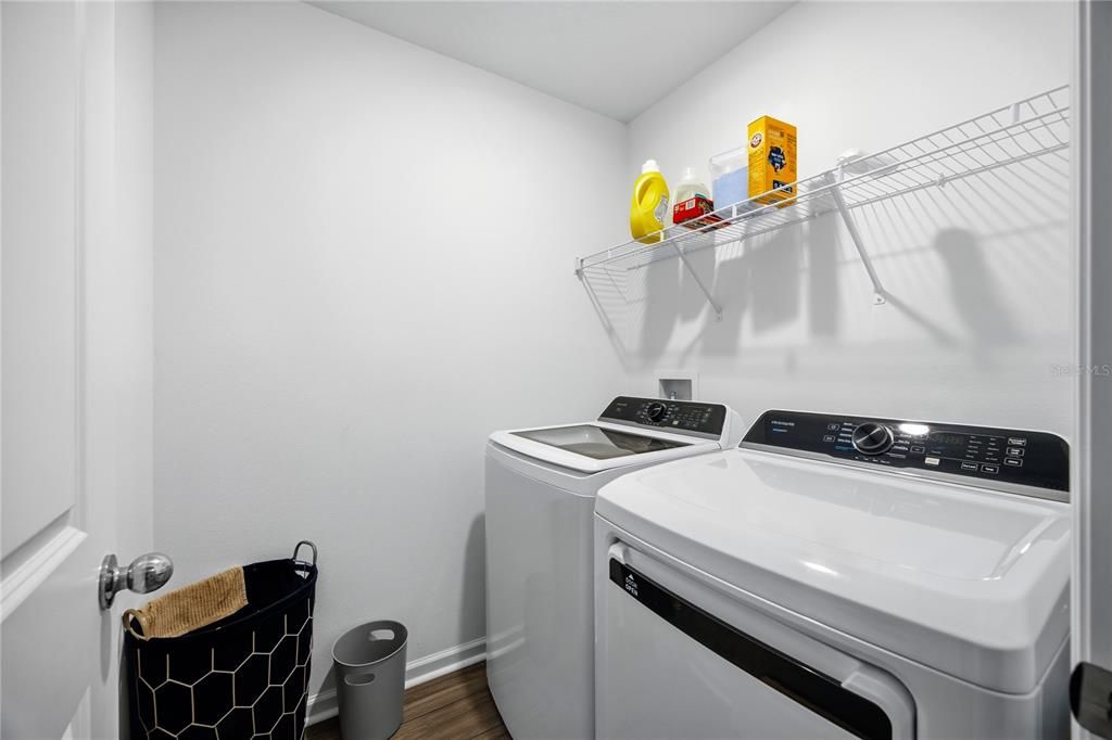 For Sale: $242,500 (3 beds, 2 baths, 1828 Square Feet)