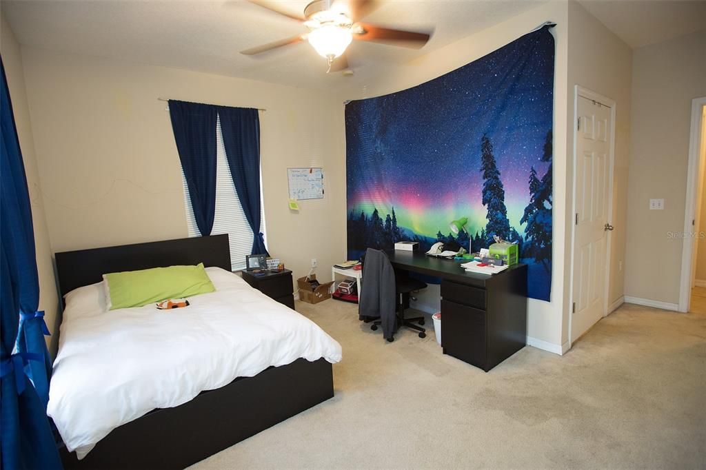 En Renta: $2,550 (3 camas, 3 baños, 1354 Pies cuadrados)