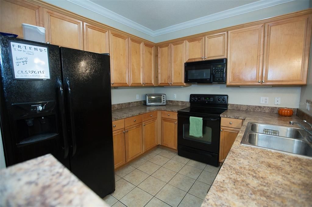 En Renta: $2,550 (3 camas, 3 baños, 1354 Pies cuadrados)